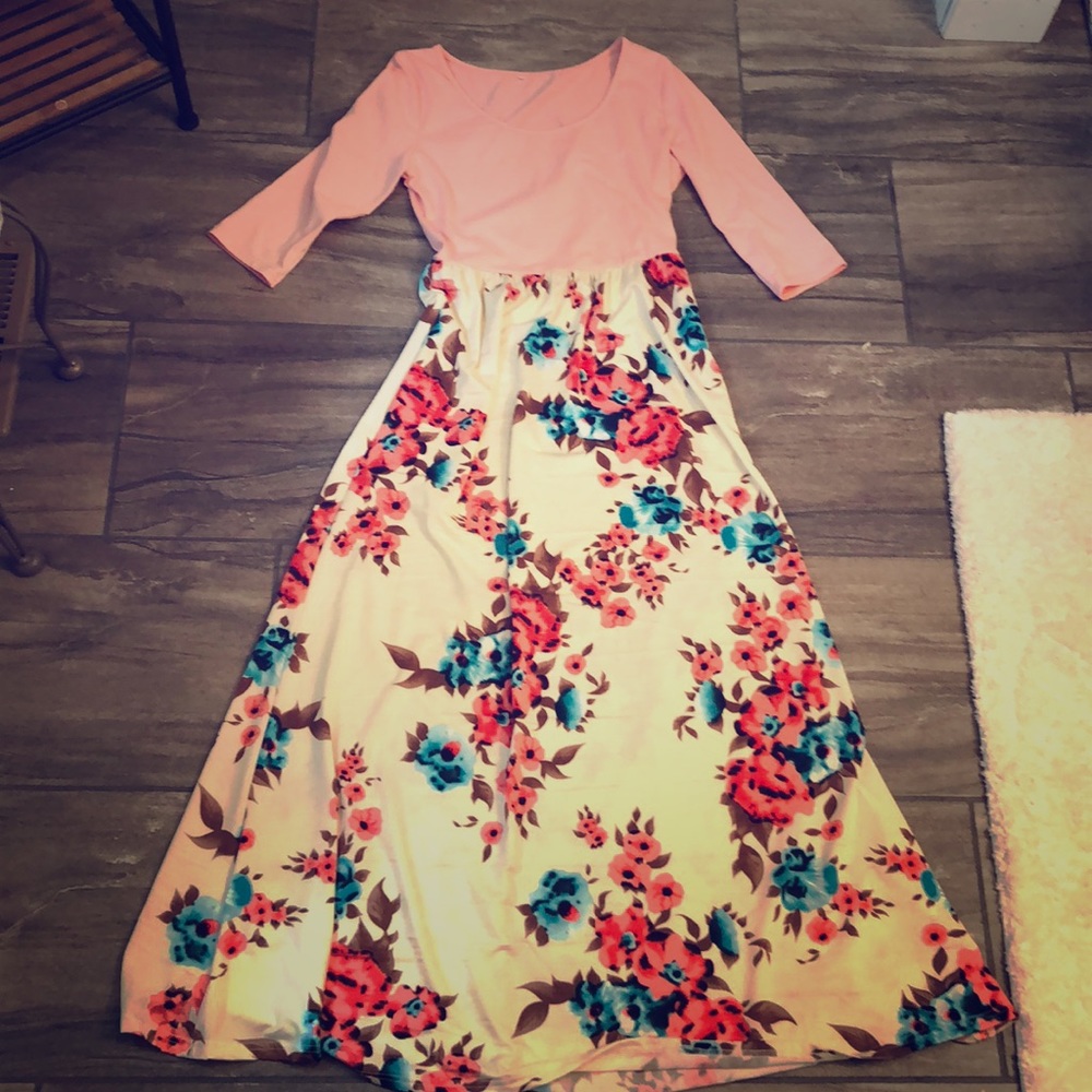 Maxi dress